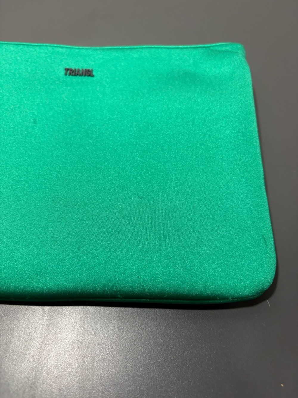 TRIANGL Jungle Green Neoprene Zip Pouch - Picture 8 of 8
